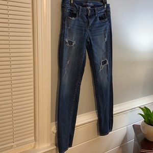 AMERICAN EAGLE  OUTFITTERS 🦅 BLUE JEANS SIZE 8